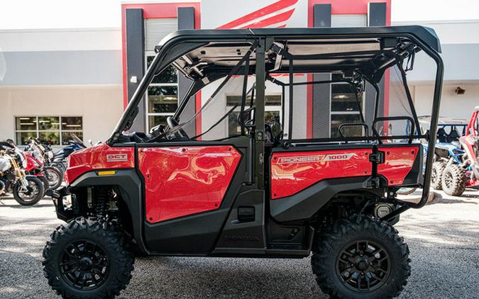 2026 Honda Pioneer 1000-5 Deluxe