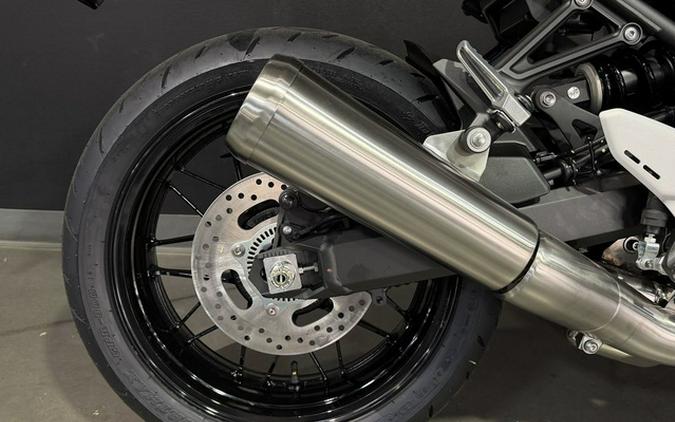 2027 Kawasaki Z900RS Cafe ABS