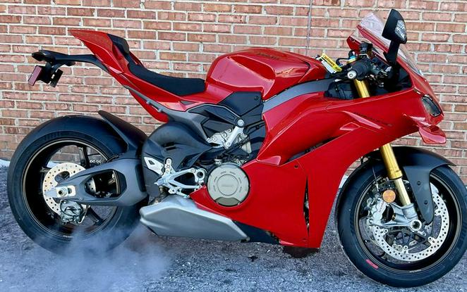 Used 2025 Ducati Panigale V4 S