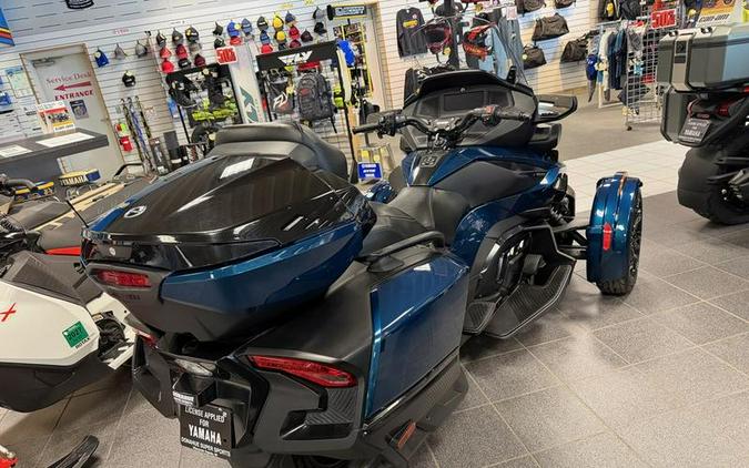 2021 Can-Am® Spyder® RT Limited Dark