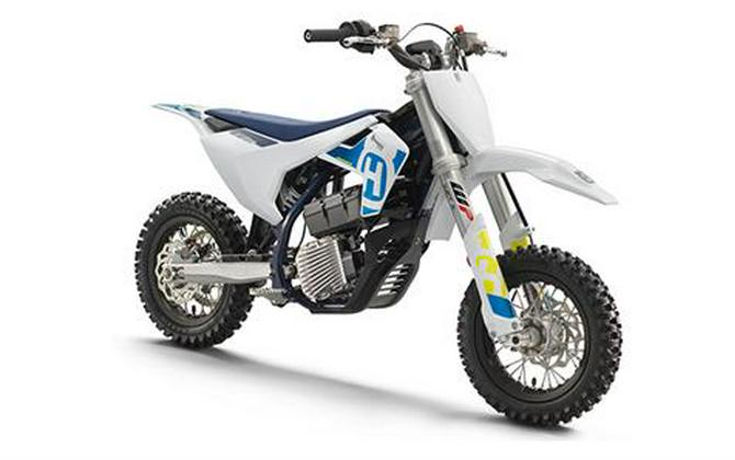 2023 Husqvarna EE 3