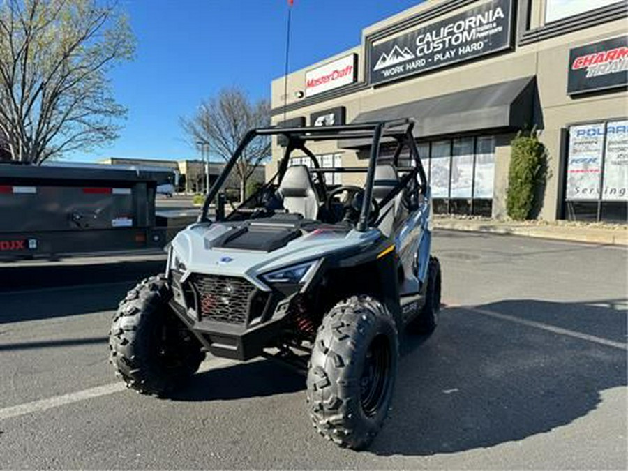 2024 Polaris RZR 200 EFI