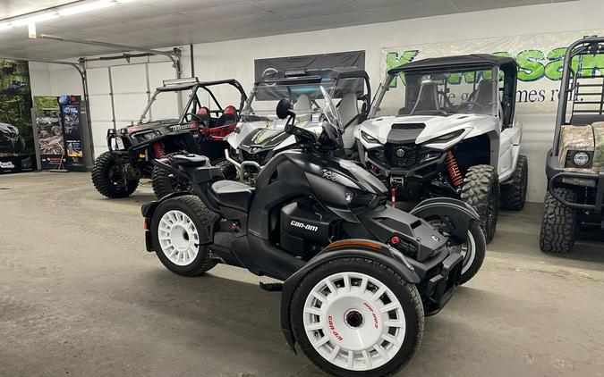 2022 Can-Am™ Ryker 900 ACET