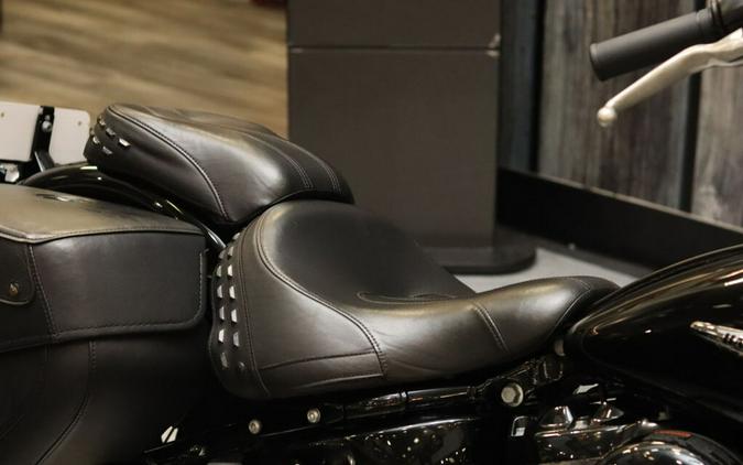 Used 2018 Harley-Davidson Softail Heritage Classic FLHC Motorcycle For Sale In Raleigh, North Carolina