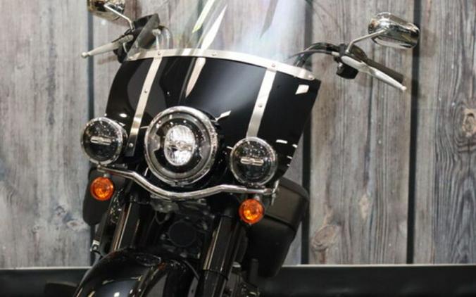 Used 2018 Harley-Davidson Softail Heritage Classic FLHC Motorcycle For Sale In Raleigh, North Carolina