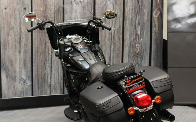 Used 2018 Harley-Davidson Softail Heritage Classic FLHC Motorcycle For Sale In Raleigh, North Carolina