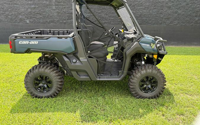 2025 Can-Am Defender XT HD10