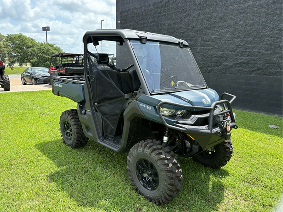 2025 Can-Am Defender XT HD10