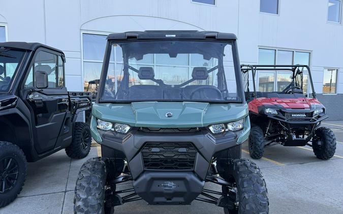 2026 Can-Am Defender DPS HD7
