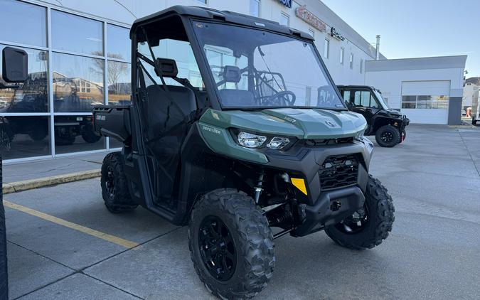 2026 Can-Am Defender DPS HD7