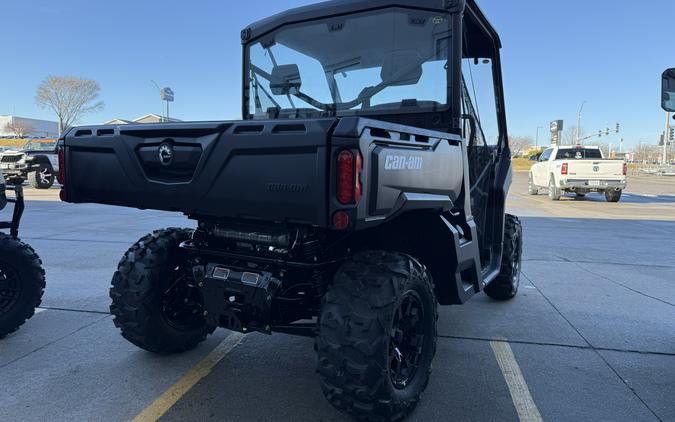 2026 Can-Am Defender DPS HD7