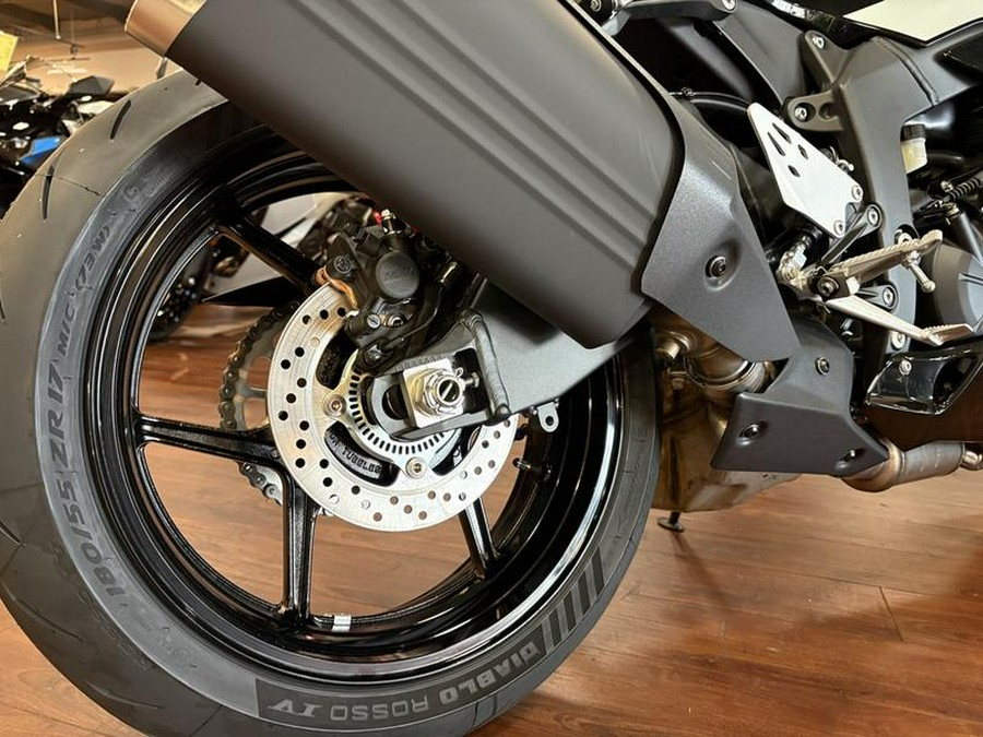 2026 Kawasaki Ninja® ZX™-6R ABS