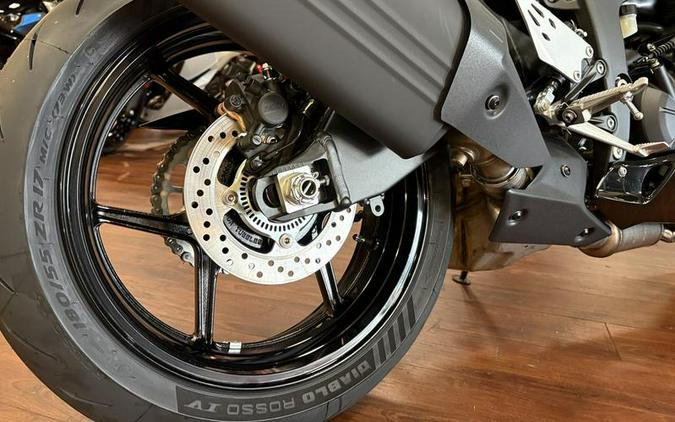 2026 Kawasaki Ninja® ZX™-6R ABS