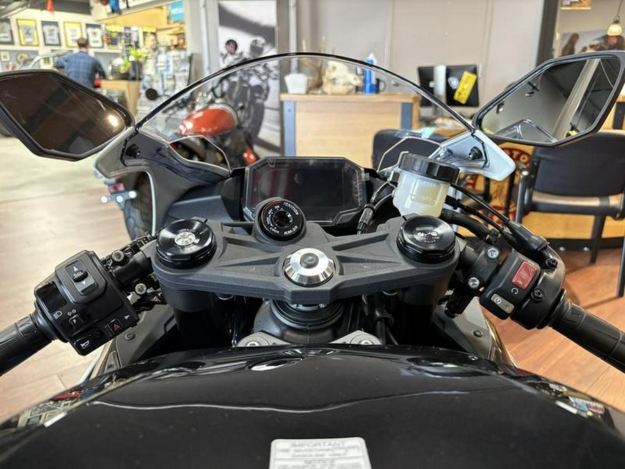 2026 Kawasaki Ninja® ZX™-6R ABS