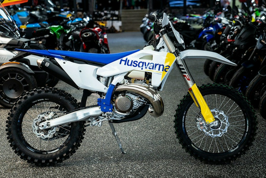 2027 Husqvarna TE 300