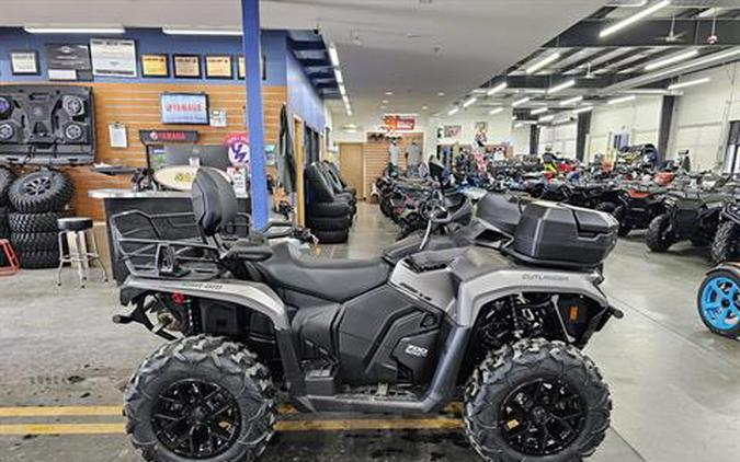 2024 Can-Am Outlander MAX XT 700