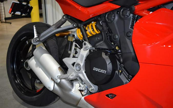 2024 Ducati Supersport 950 S Red