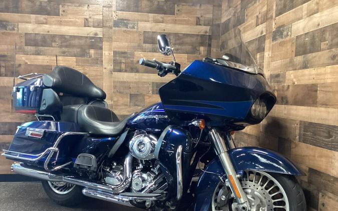 2012 Harley-Davidson Road Glide Ultra Big Blue Pearl FLTRU