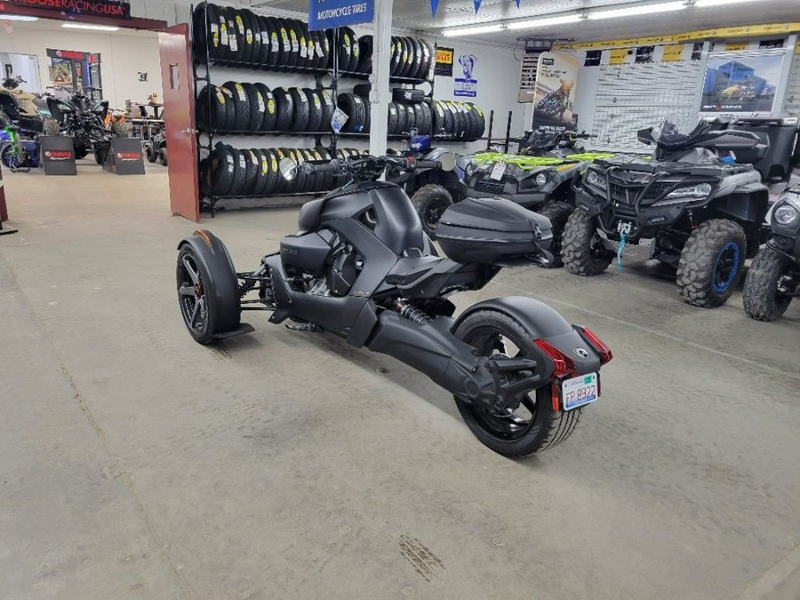 2022 Can-Am™ Ryker 900 ACET