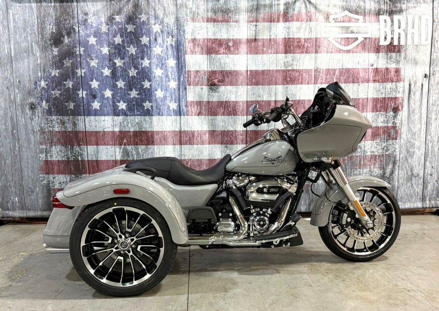 2025 FLTRT Road Glide 3