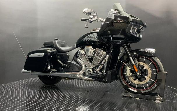 2023 Indian Motorcycle® Challenger® Limited Black Metallic