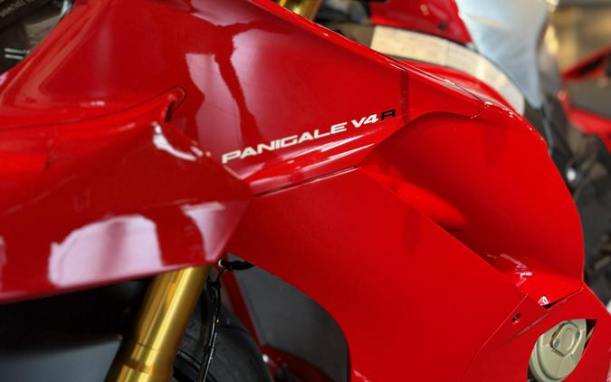 2026 Ducati PANIGALE V4 R