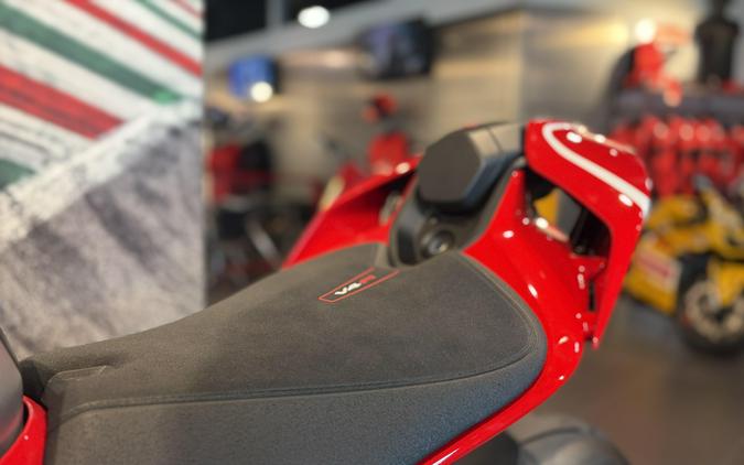 2026 Ducati PANIGALE V4 R