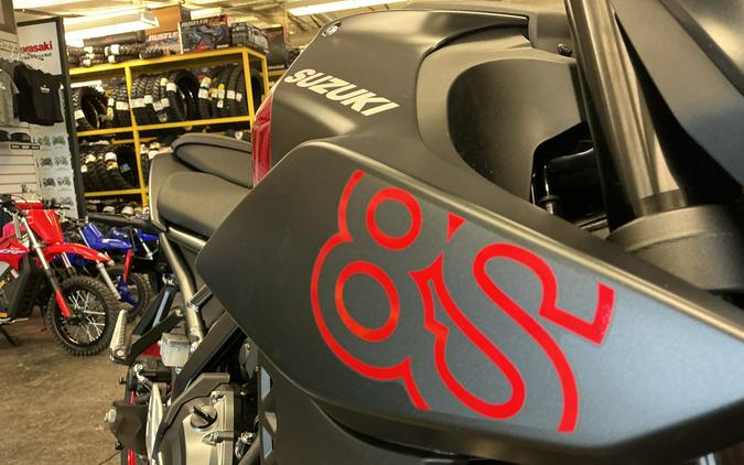2026 GSX-8S - Suzuki