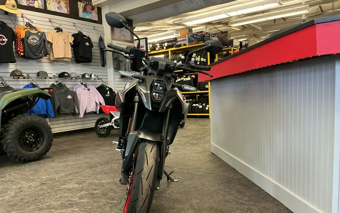 2026 GSX-8S - Suzuki