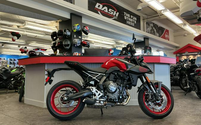 2026 GSX-8S - Suzuki