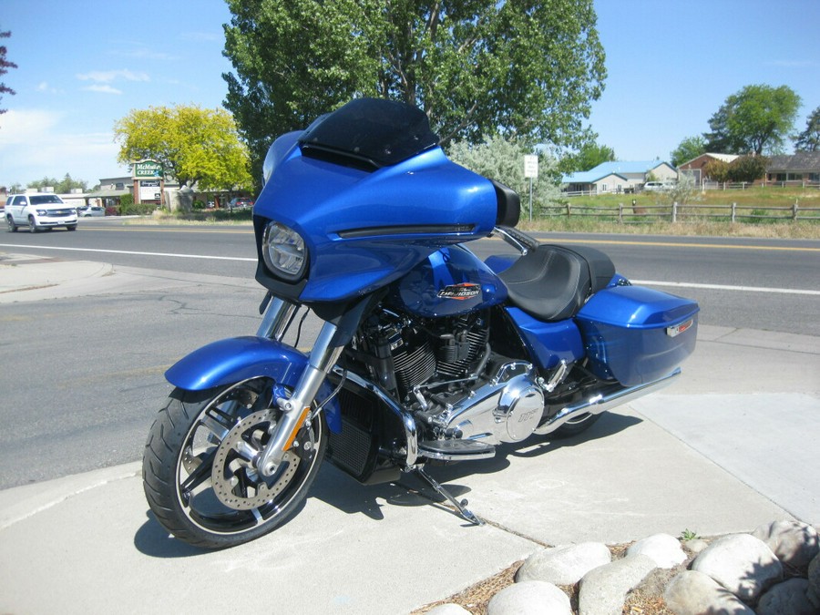 2024 Harley-Davidson Street Glide® Blue Burst