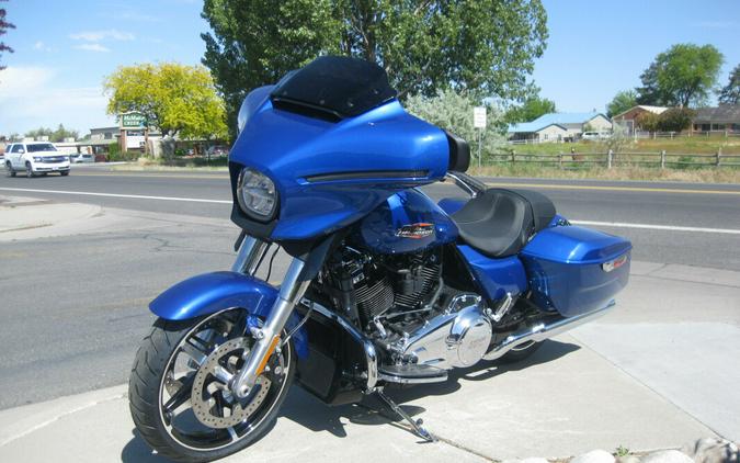 2024 Harley-Davidson Street Glide® Blue Burst