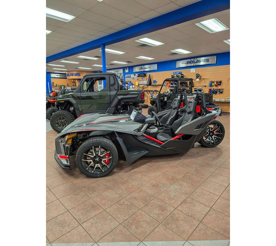 2024 Polaris Slingshot® Slingshot® R AutoDrive Phantom Gray