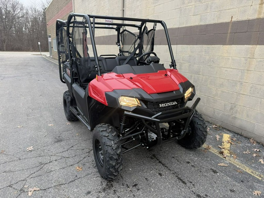 2026 Honda® Pioneer 700-4
