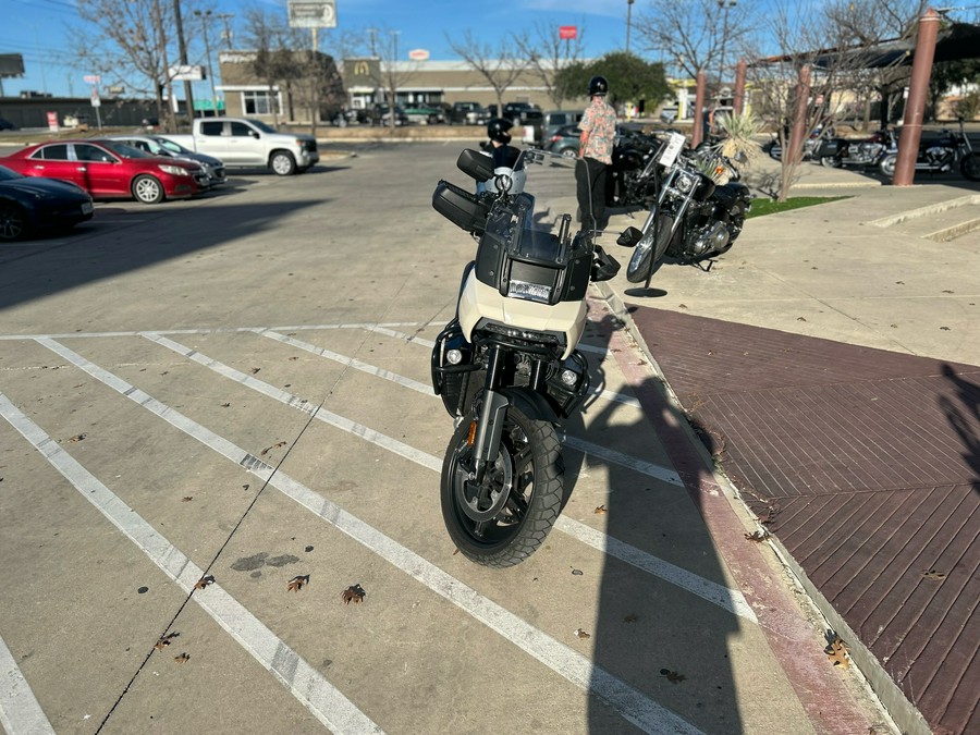 2022 Harley-Davidson Pan America™ 1250 Special