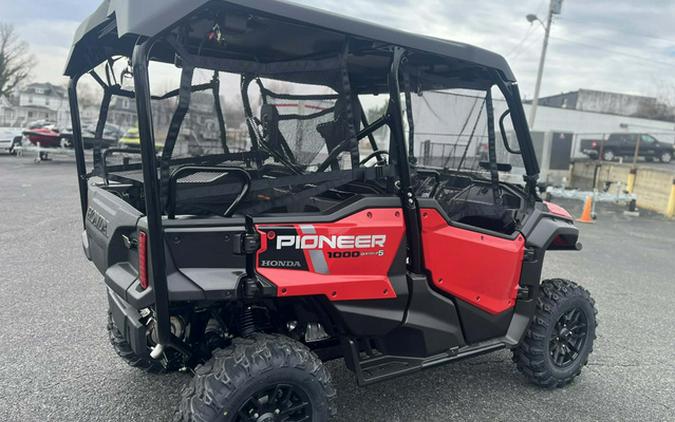 2025 Honda Pioneer 1000-5 Deluxe