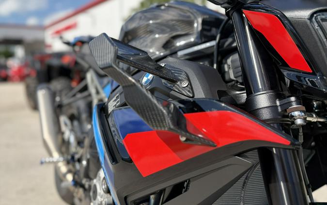 2026 BMW M 1000 R