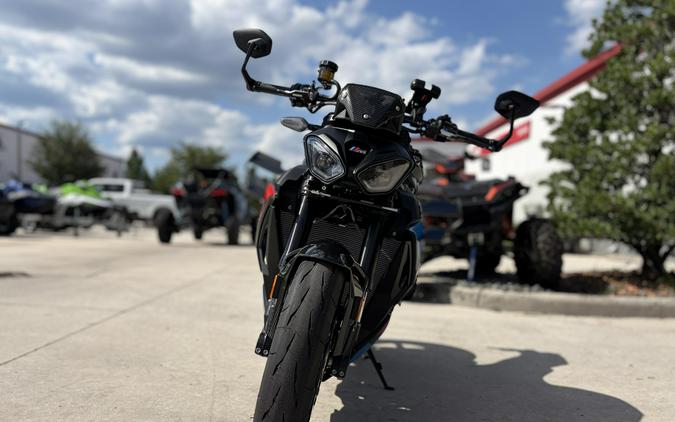 2026 BMW M 1000 R
