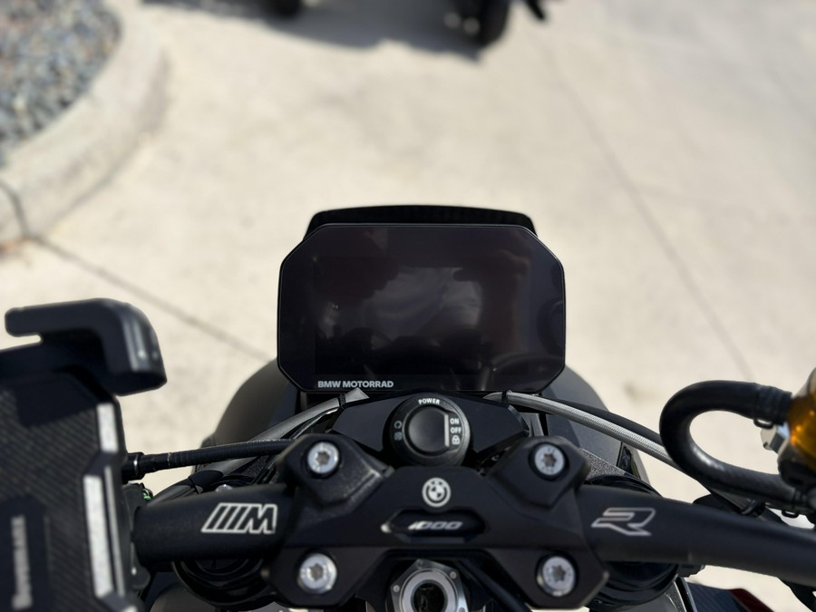 2026 BMW M 1000 R