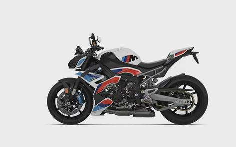 2026 BMW M 1000 R