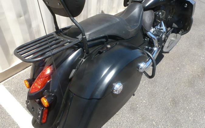 2018 Indian Motorcycle® Chieftain® Classic ABS Thunder Black