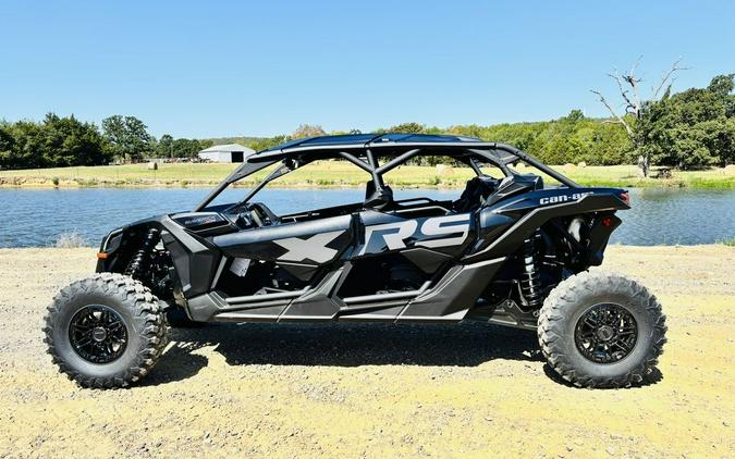 2026 Can-Am® Maverick X3 Max X RS Turbo RR Triple Black_4.5 in