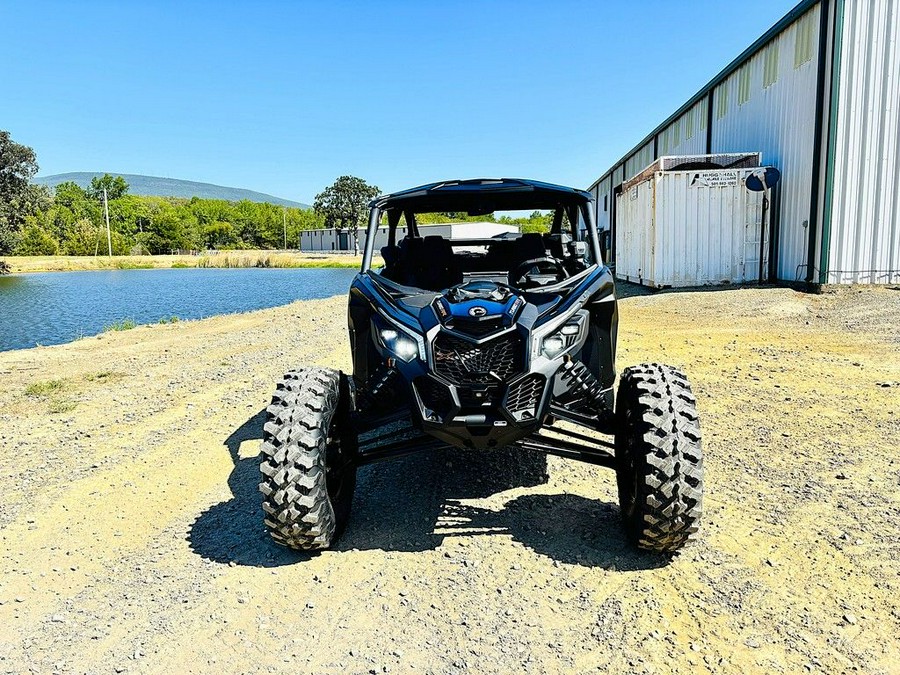 2026 Can-Am® Maverick X3 Max X RS Turbo RR Triple Black_4.5 in