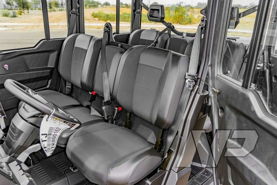 2026 Can-Am Defender MAX XT CAB HD11 With 10.25 in.display