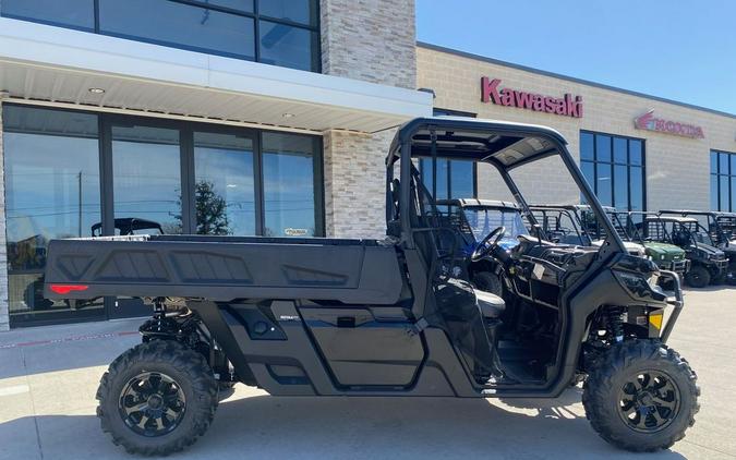 2026 Can-Am® Defender PRO XT HD10