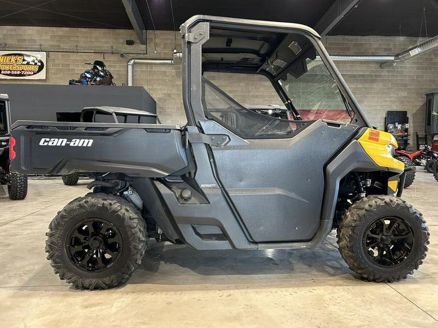 2018 Can-Am® Defender HD8