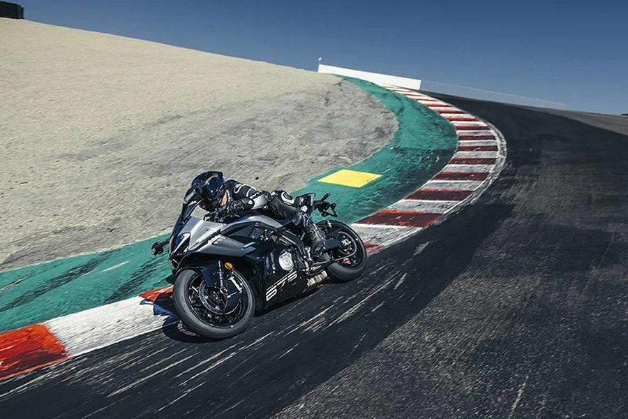 2026 675SS - CFMOTO