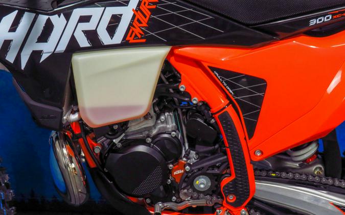 2027 KTM 300 XC-W Hardenduro