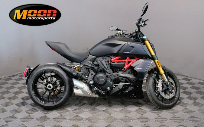 2022 Ducati Diavel 1260 S Total Black