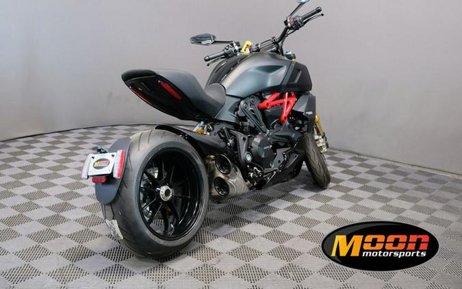 2022 Ducati Diavel 1260 S Total Black